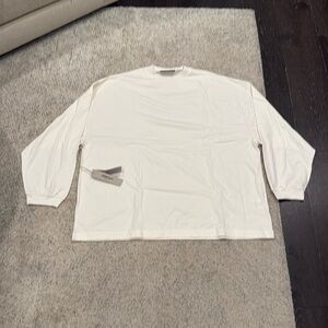 Essentials L/S Tee: Cloud Dancer - White / XL